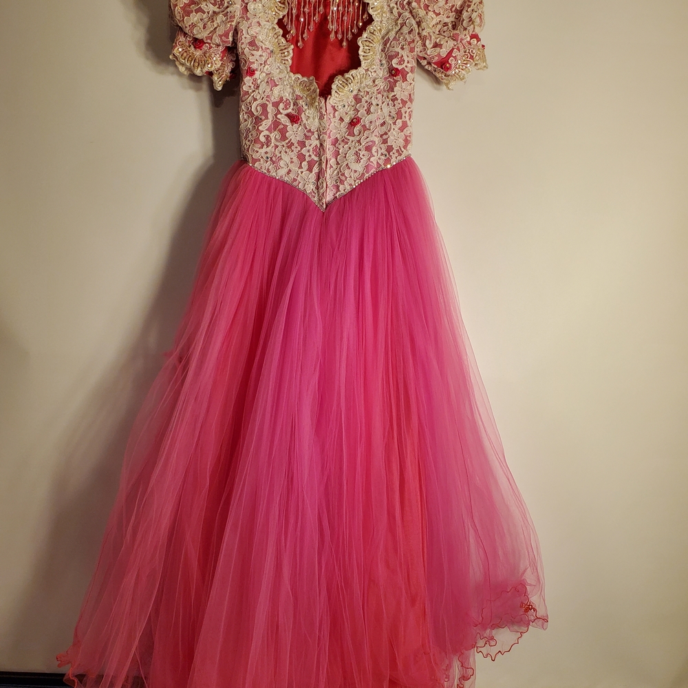 Vintage Girl Lace Rhinestone and Tulle Gown - Picture 9 of 14
